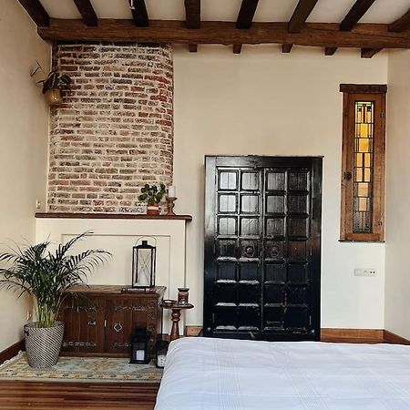 Romantic Unesco Medieval House In The City Center Ghent Exterior photo